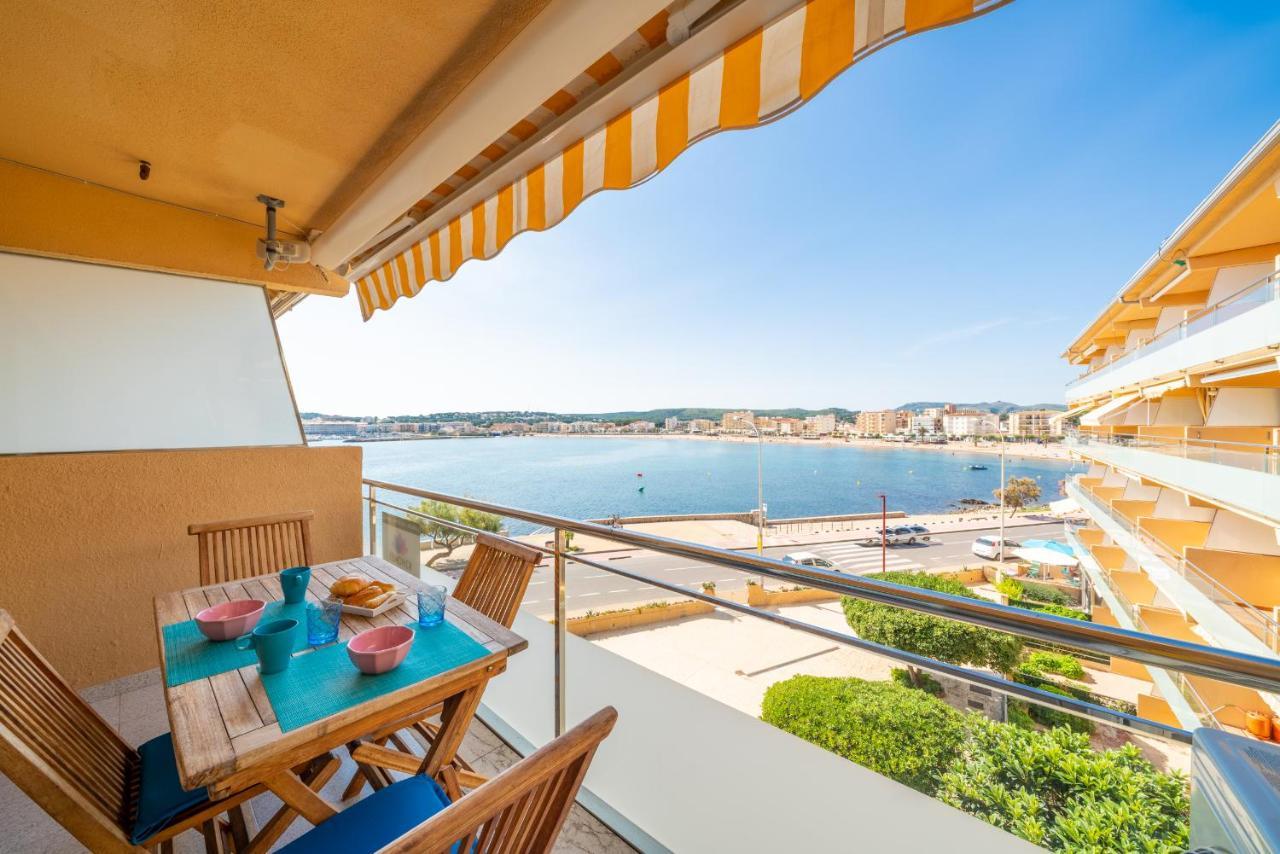 L' Escala Apartment Sofia מראה חיצוני תמונה